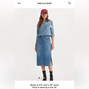 Levi’s Denim Side Slit Skirt Size 24/00